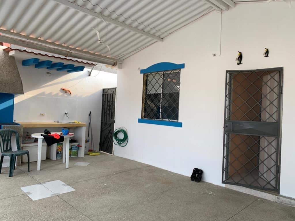 Beach house in Punta Carnero Salinas / Casa Exterior foto